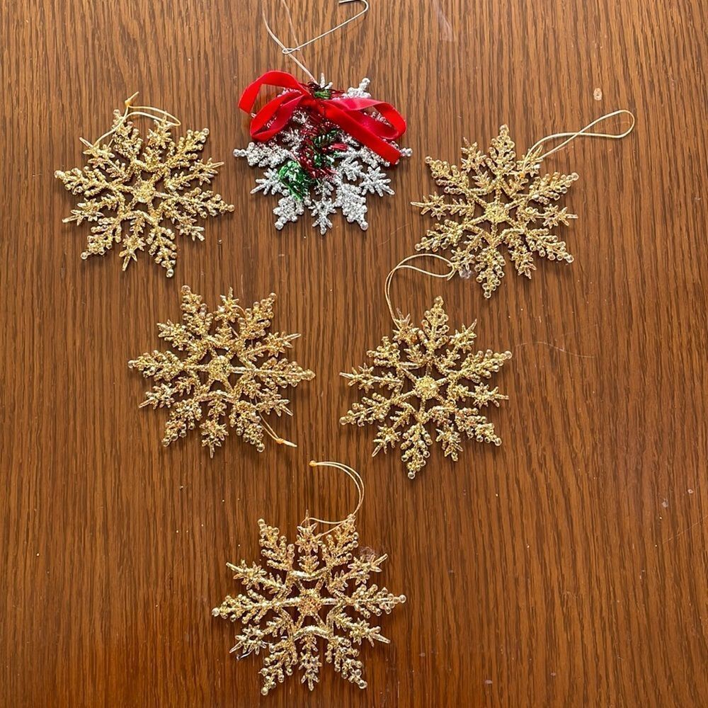 Collection of 5 gold & one silver‎ glitter snowflake ornaments